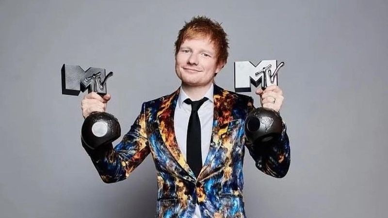 Ed Sheeran este marele c&acirc;știgător al galei MTV Europe Music Awards