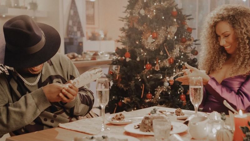 Leona Lewis - Kiss Me It's Christmas ft. Ne-Yo