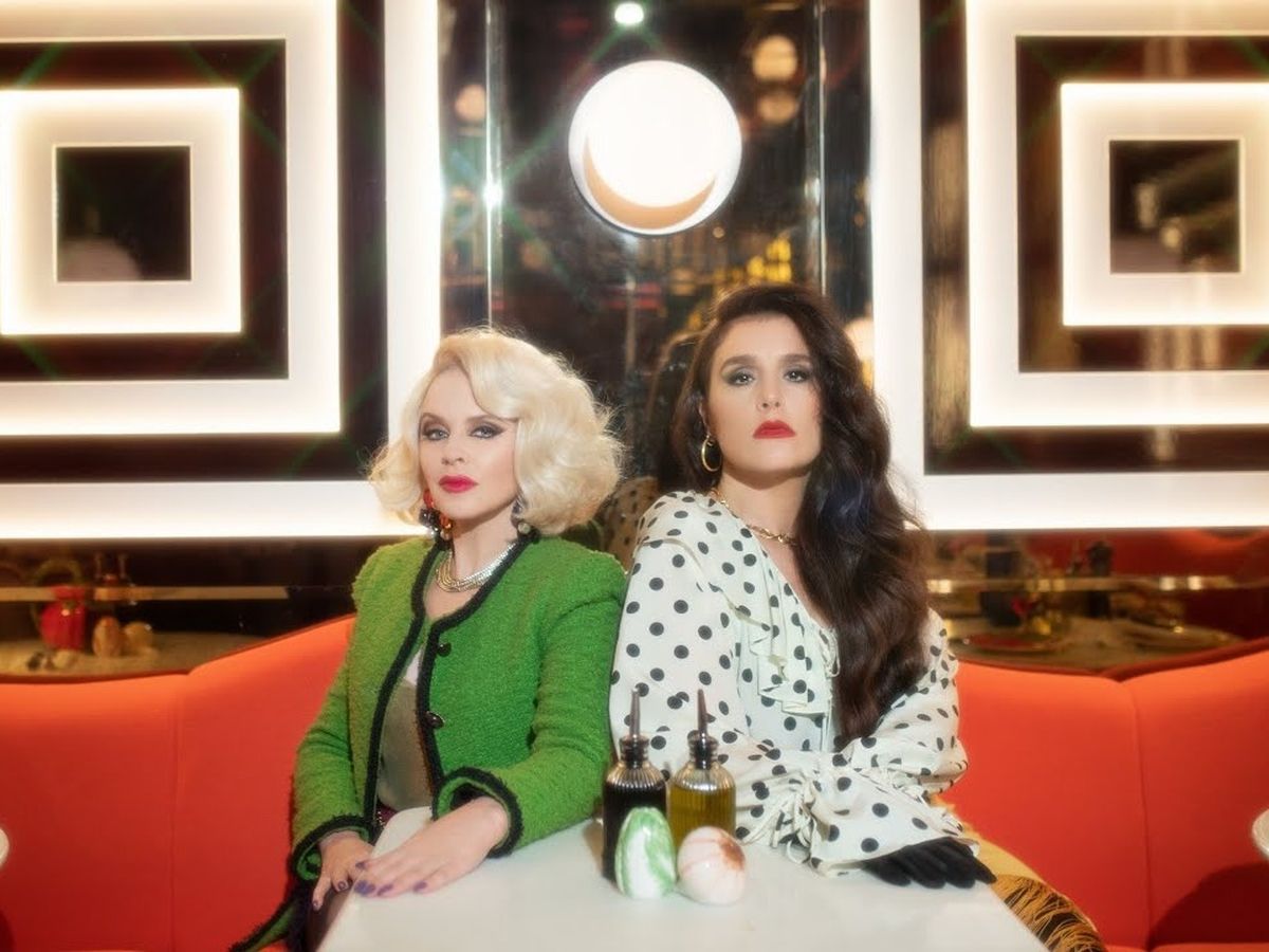 Kylie Minogue & Jessie Ware - Kiss of Life