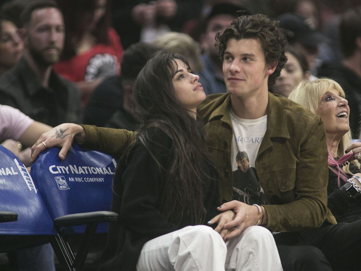 Camila Cabello și Shawn Mendes s-au despărțit după doi ani de relație. Anunțul făcut pe rețelele de socializare