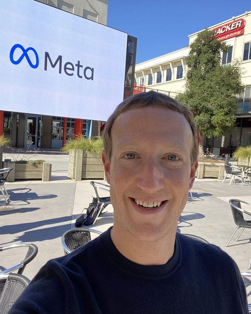 Ce este Meta şi ce semnificaţie are. Cum îi va afecta schimbarea numelui pe utilizatorii Facebook