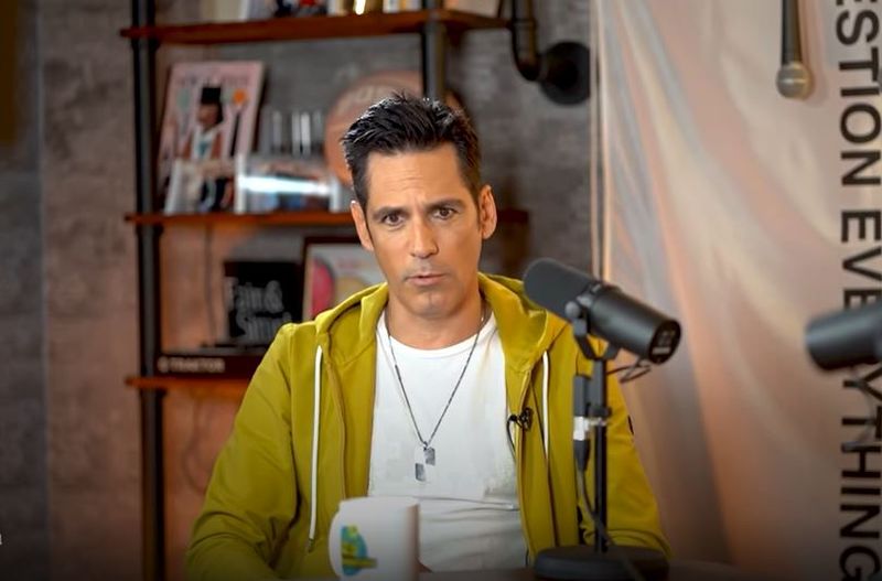 Ștefan Bănică Jr, declarații emoționante despre familie și părinții săi: „Sunt sursa mea de energie unică”