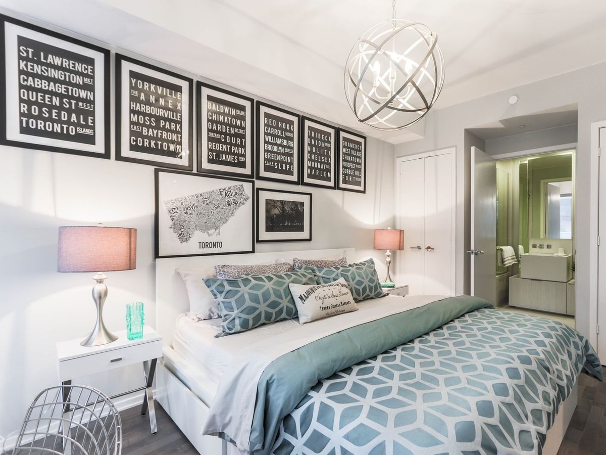 4 idei decorative care aduc culoare &icirc;ntr-un dormitor alb