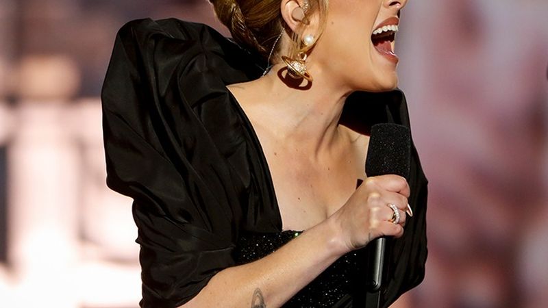Adele a lansat &bdquo;I drink wine&rdquo;. Melodia ar fi trebuit să dureze 15 minute