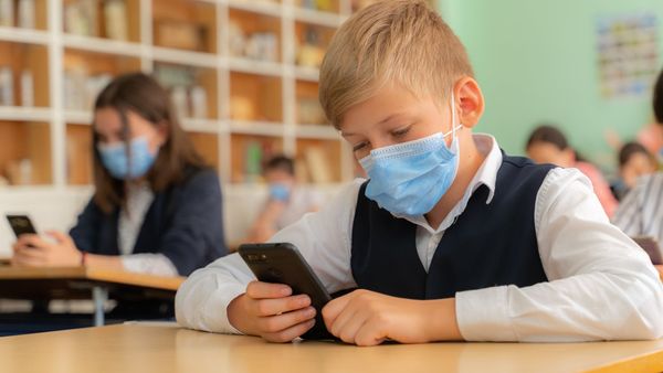 Când începe vacanţa de Crăciun pentru elevi în 2021?