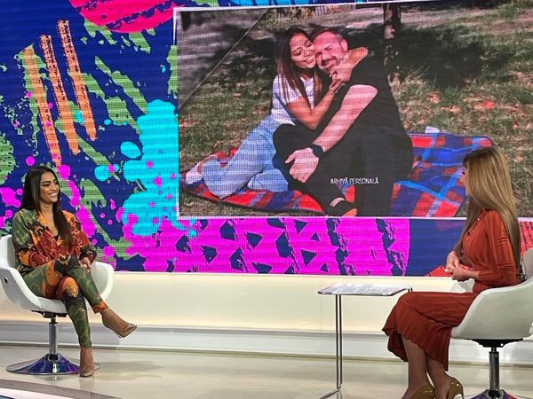 Bella Santiago a mărturist la Știrile Kanal D că este pregătită să devină mamă pentru a doua oară! Artista de origine filipineză &icirc;și dorește gemeni!
