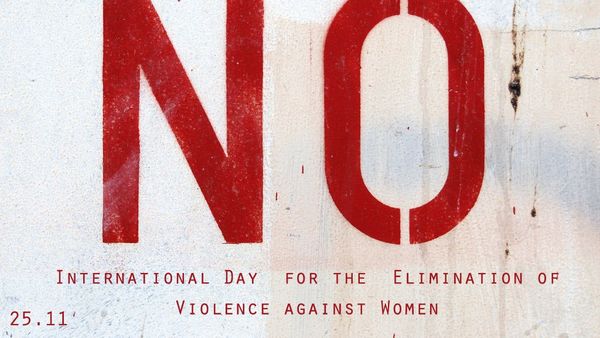 25 noiembrie. Ziua Internațională pentru Eliminarea Violenței asupra Femeilor