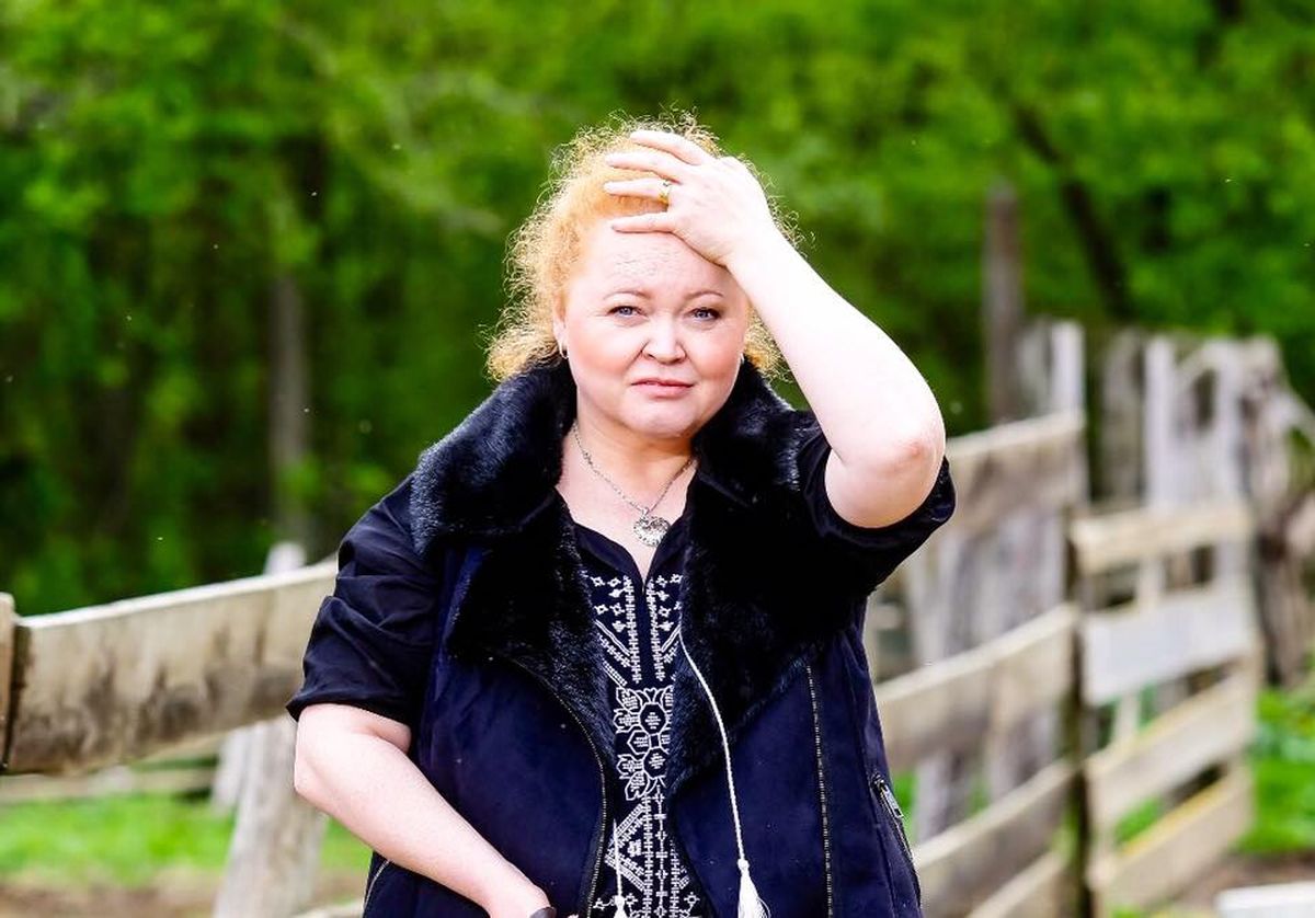 O mai ştii pe Narcisa Suciu? Iată cu ce se ocupă acum cântăreaţa