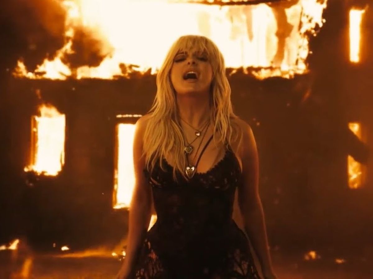 Eminem, Masked Wolf și Bebe Rexha au lansat videoclipul piesei „It´s You, Not Me” (Sabotage)