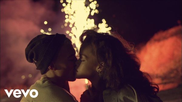 RIHANNA feat. CALVIN HARRIS - We Found Love