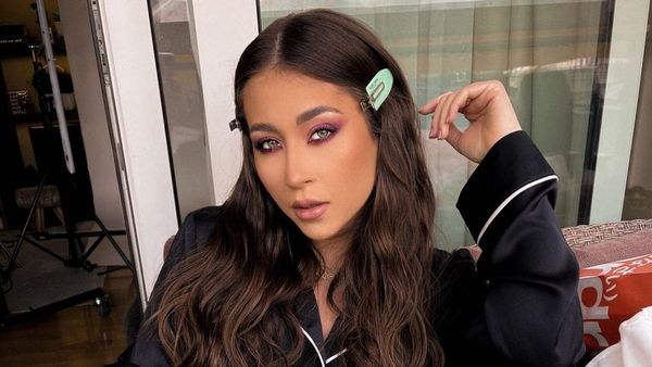 Nicole Cherry a răbufnit pe rețelele sociale! Ce a enervat-o pe artistă: ”Calmați-vă! Nu îmi mai dați mesaje, vă rog!”