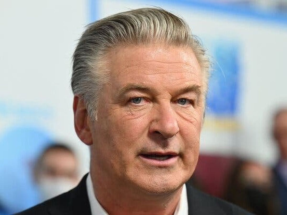 Alec Baldwin, noi declarații după ce a împușcat-o accidental pe Halyna Hutchins! Actorul american nu ar fi apăsat pe trăgaci