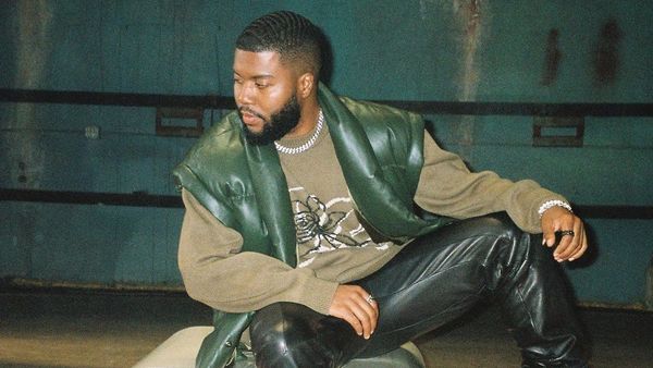 Khalid a lansat piesa „Present”