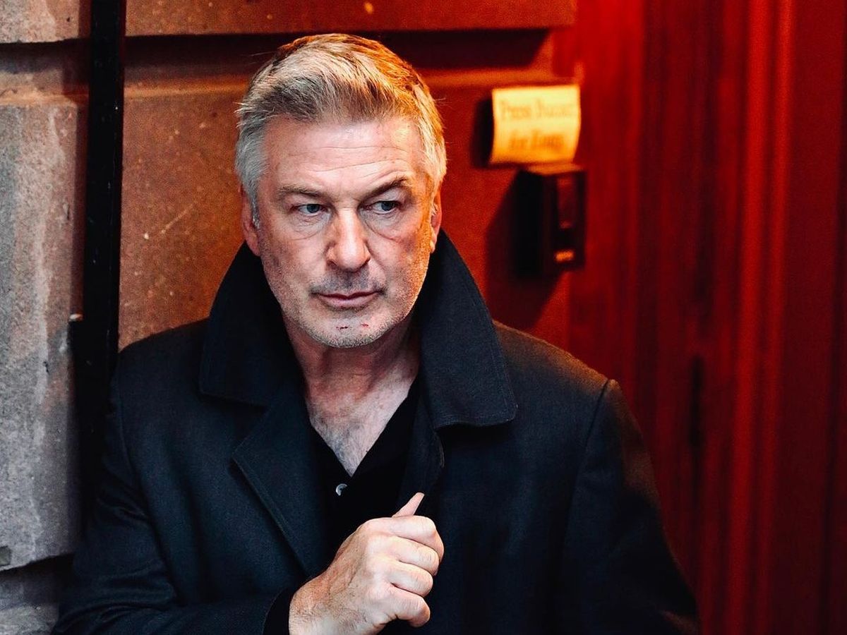 Alec Baldwin şi-a închis unul dintre conturile de Twitter