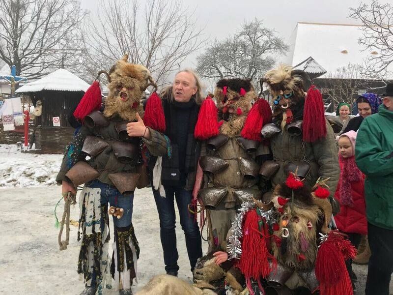 Pe 8 decembrie este ziua lui Ştefan Hruşcă. Ce vârstă are celebrul cântăreţ?