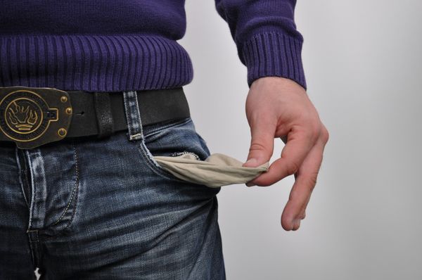 Model cerere de mărire salariu: Cum trebuie completată?