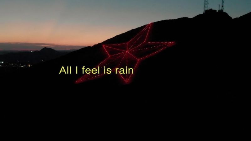 Khalid a lansat piesa &bdquo;All I Feel Is Rain&rdquo;, &icirc;n colaborare cu JID