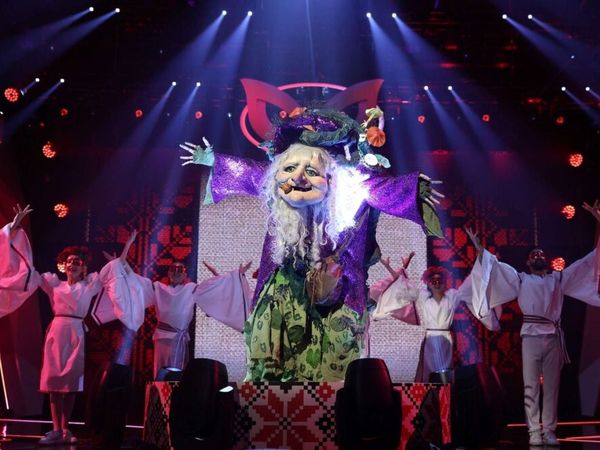 Andreea Marin a c&acirc;știgat marea finală Masked Singer: &bdquo;&Icirc;mi ascultam vocea &icirc;n melodii și nu mă recunoșteam nici eu&rdquo;