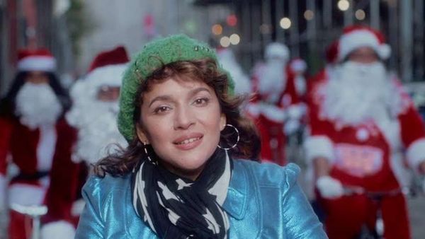 Norah Jones a lansat &bdquo;Christmas Calling&rdquo; (Jolly Jones)