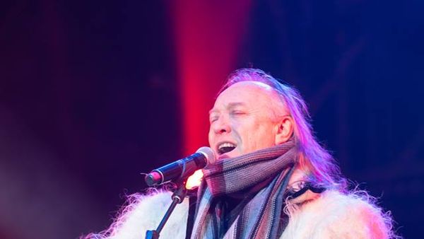 Cum arată soţia lui Ştefan Hruşcă? Geanina Hrușcă este programator