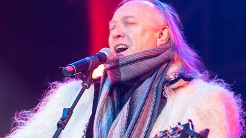 C&acirc;ţi copii are Ştefan Hruşcă? &rdquo;Le place să c&acirc;nte, la pian, la chitară și vocal&rdquo;