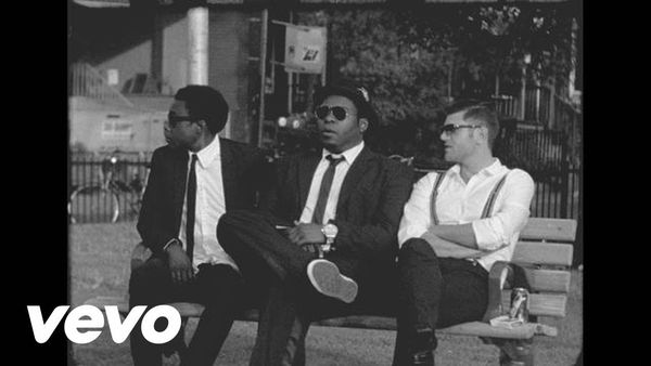 BEDOUIN SOUNDCLASH - Brutal Hearts