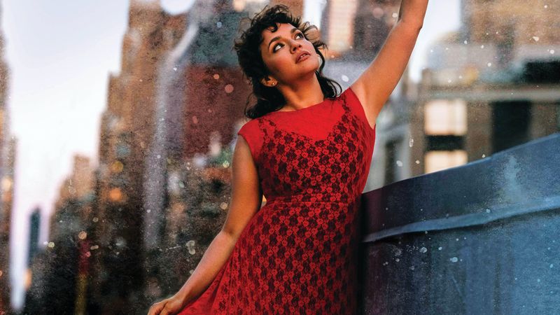 VIDEOCLIP: Norah Jones - I Dream Of Christmas