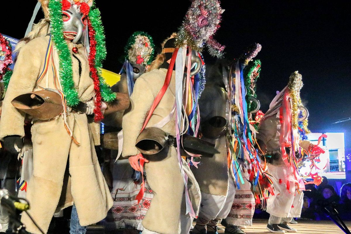 Sărbătorile de iarnă 2021 Tradiţii rom&acirc;neşti pentru lunile decembrie şi ianuarie