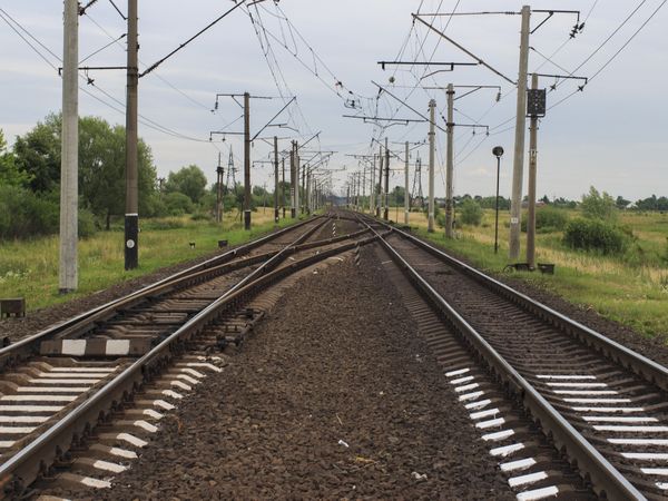 Dimineața Nebună. Trenuri cu &icirc;nt&acirc;rzieri de peste trei ore, duminică