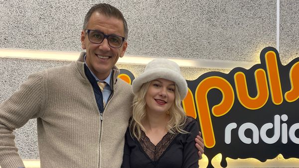 &bdquo;Invitatul de 12&rdquo; de duminică, 26 decembrie este Oana Marinescu. Cine este artista cunoscută pentru piesa &bdquo;Ard Tot&rdquo;