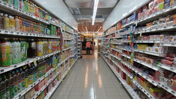 Program supermarketuri de Crăciun 2021