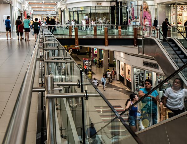Program mall-uri de Crăciun 2021