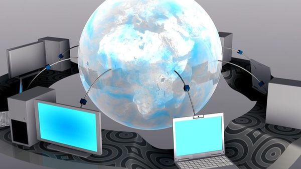 Dimineața Nebună. AUDIO: Rusia s-a deconectat cu succes de la internetul global