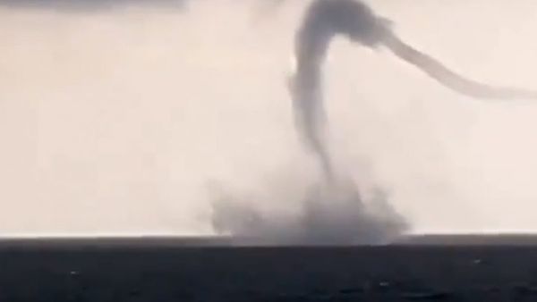 Dimineața Nebună. AUDIO: O șoferiță era să fie dată afară pentru că a refuzat să livreze pachete în timpul unei tornade