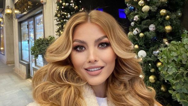 Elena Gheorghe, dezvăluiri emoționante după moartea bunicii sale! Cum se simte artista: ”Nu prea am fost activă, n-am fost în firea mea”