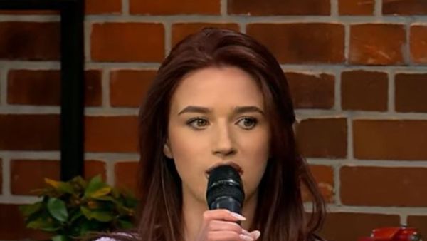 Ioana Ignat, dezvăluiri inedite despre perioada copilăriei sale! Cum își petrecea artista Crăciunul: „Nu prea mai stăteam pe acasă”