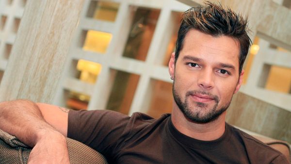 Ricky Martin este născut &icirc;n Ajunul Crăciunului: Ce v&acirc;rstă &icirc;mplineşte celebrul c&acirc;ntăreţ?