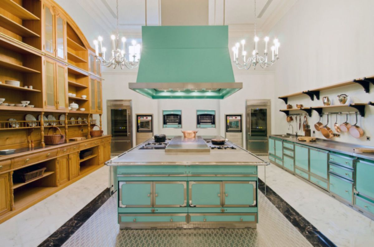 Best Off Dimineața Nebună 2021. Cum arată cea mai scumpă casă din lume?! Matinalii Mishu și Cosmin i-au găsit un defect