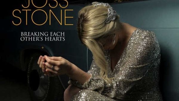 Joss Stone a lansat piesa „Breaking Each Other's Hearts”