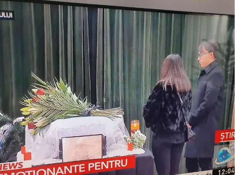 Trupul lui Victor Socaciu a fost depus la Sala Palatului. Anunțul făcut de fiica artistului: „Cei care vor să-i aducă un ultim omagiu sunt așteptați”