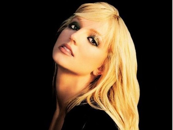 Britney Spears spune că tutela tatălui ei a făcut-o să-i fie frică de afacerile muzicale și și-a pierdut credința