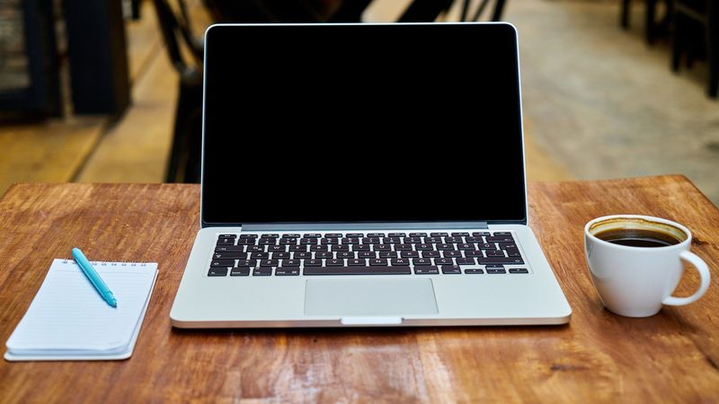 Mesaje de bună dimineaţa pentru prietenii de pe Facebook