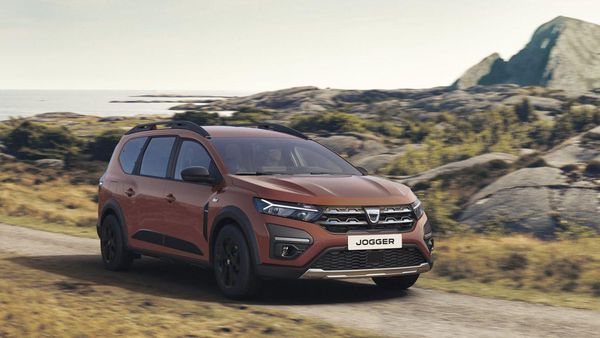 Lansări auto &icirc;n 2022. Care sunt cele mai aşteptate maşini şi c&acirc;t va costa noua Dacia Jogger