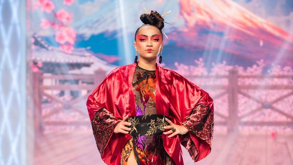 Bella Santiago îi face să plângă pe jurații de la “Bravo, ai stil! Celebrities”. Tibi Clenci: „Mă rugam la Dumnezeu să îmi spui că nu e adevărat”