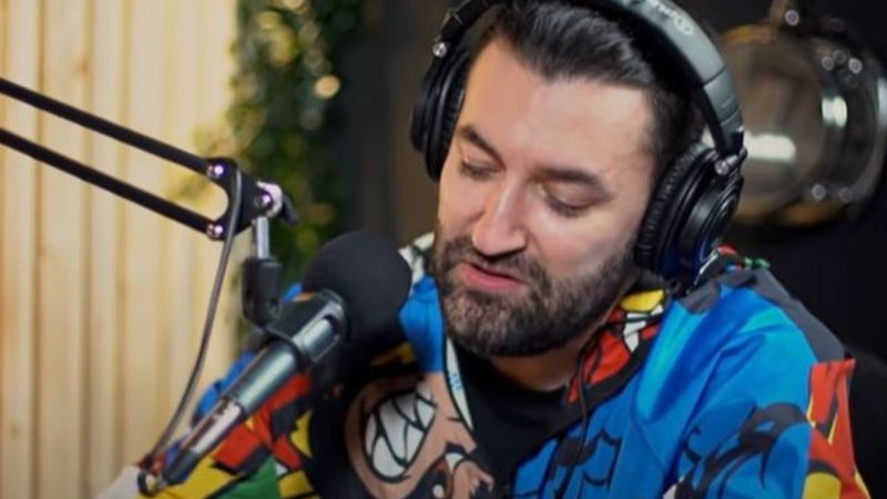 Smiley, despre cel mai greu moment din viața sa! Tatăl artistului a suferit un atac cerebral: &bdquo;M-am dus &icirc;n dormitor și am &icirc;nceput să pl&acirc;ng&rdquo;