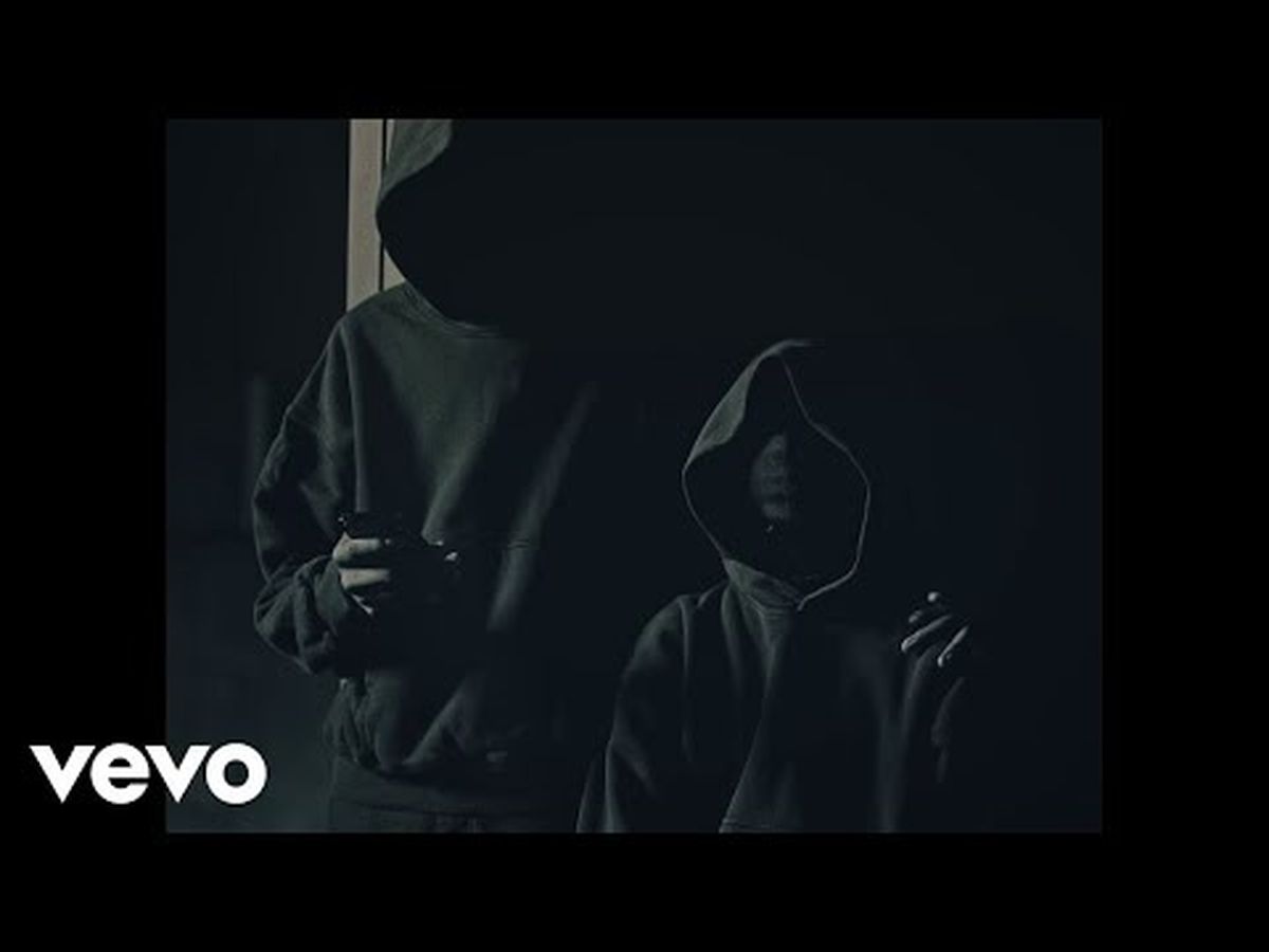 Kanye West a lansat „Heaven and Hell” 