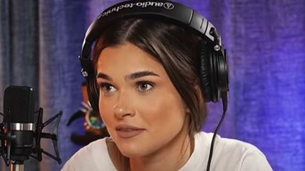 Theo Rose, &icirc;n postura de jurat &icirc;ntr-un concurs muzical?! Ce spune despre propunere: &bdquo;Cred că trebuie să-mi c&acirc;știg cu adevărat locul&rdquo;