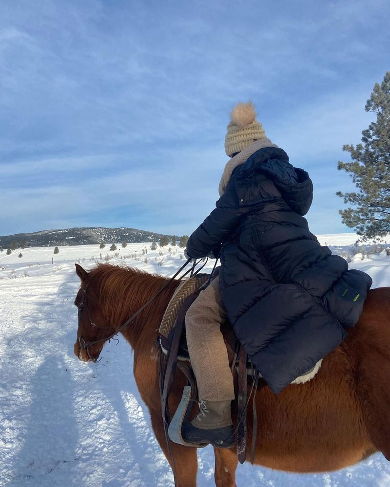 Camila Cabello, ipostaze sexy în costum de baie, după despărțirea de iubit! Cum au reacționat fanii?!