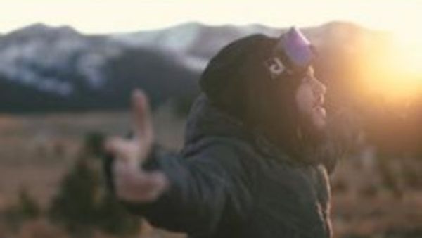 Farruko, White Star și J. Cross au lansat piesa „Embalao”