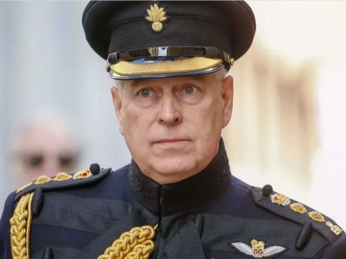 Decizie radicală! Prințul Andrew, aflat în mijlocul unui scandal, și-a șters conturile sociale